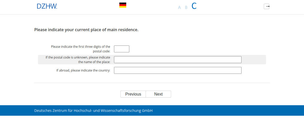 Please indicate your current place of main residence.